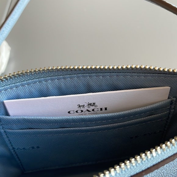 NWT Coach Zip Corner Wristlet Colorblock - Picture 7 of 12